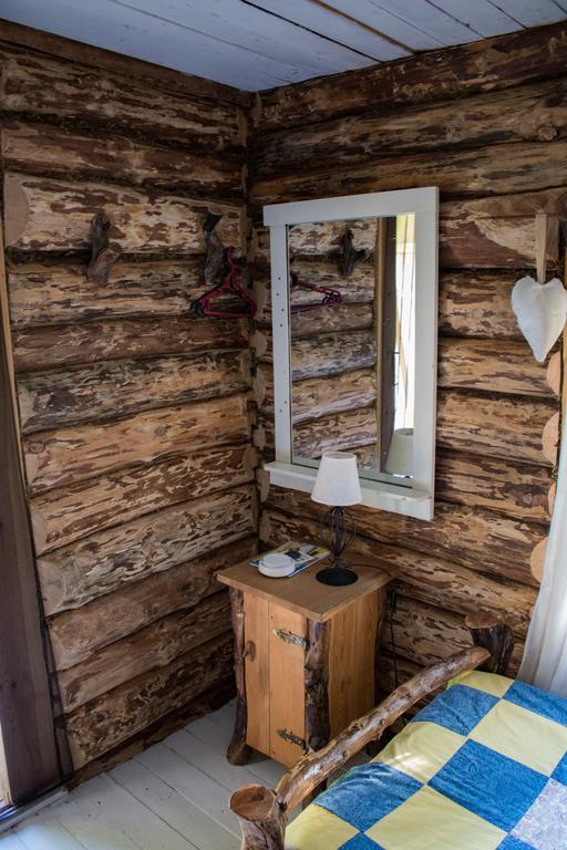 Вілла Kuusetuka Tourism Farm Pahkla Екстер'єр фото