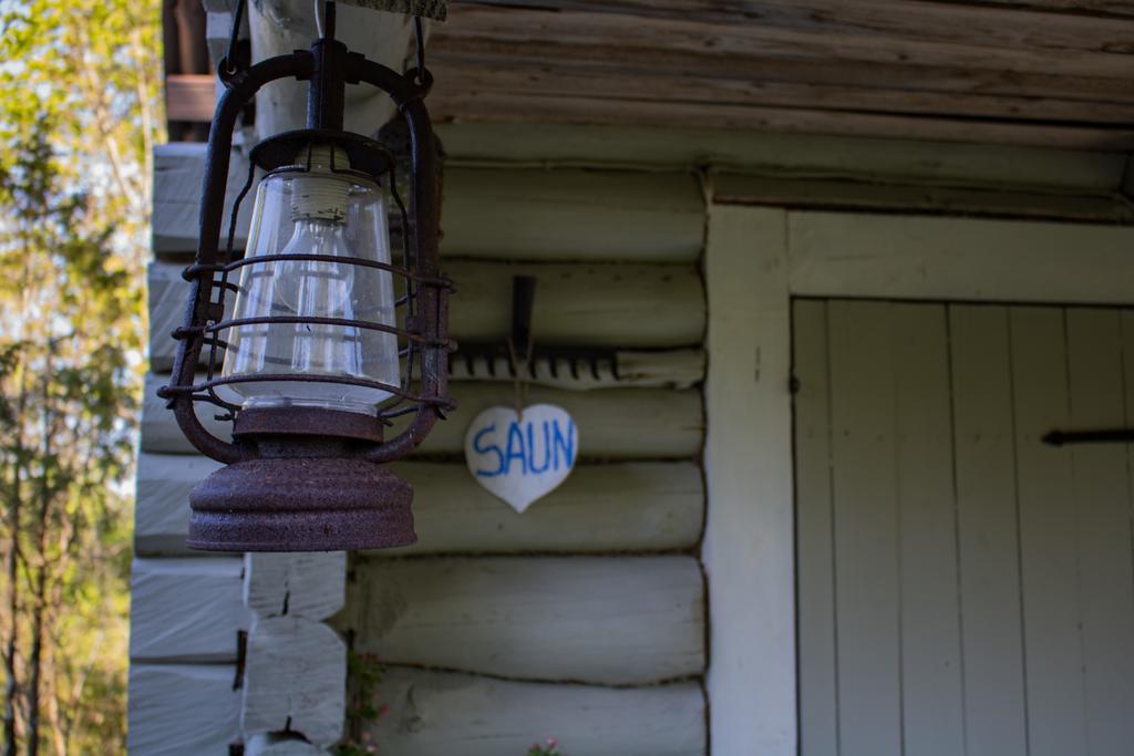 Вілла Kuusetuka Tourism Farm Pahkla Екстер'єр фото